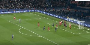 1741217180171096220.gif psg liv 62.gif